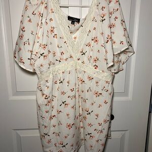 Suzanne Betro Cream and Orange Floral Top